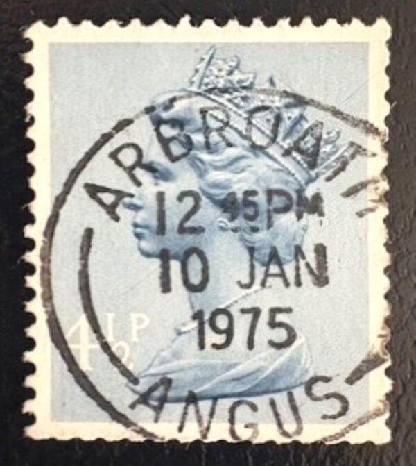 QEII 4½d machin definitive with fine 1975 Arbroath, Angus cds