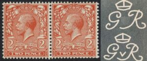 right hand stamp in horizontal pair, fine U/M